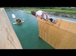 This is kurva WAKEBOARDING!!!