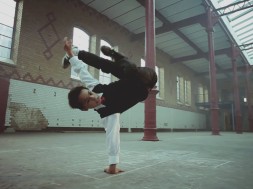 Zázračné dítě aneb ukázka kvalitního breakdancingu