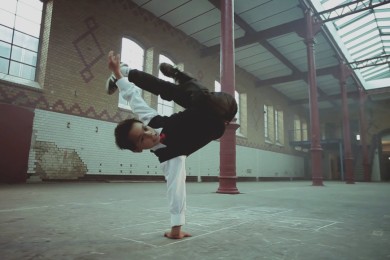 Zázračné dítě aneb ukázka kvalitního breakdancingu