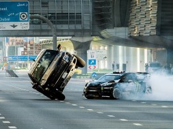 A je to tu! Ken Block zase řádil a tentokrát v Dubaji! :-)